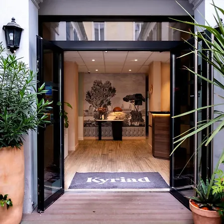 Kyriad 10 - Canal Saint Martin - République 3* Parigi