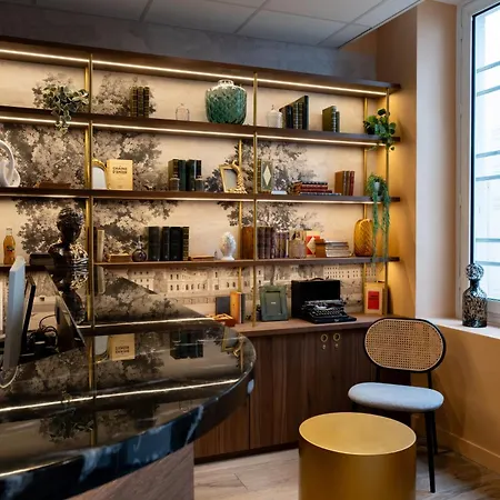 Hotel Kyriad 10 - Canal Saint Martin - Republique