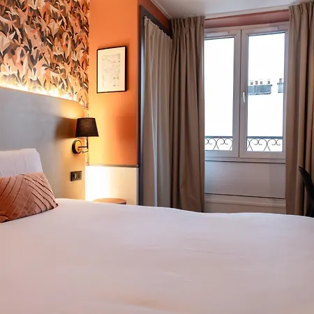 Kyriad 10 - Canal Saint Martin - Republique Otel