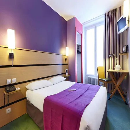Hotel Kyriad 10 - Canal Saint Martin - Republique 3*