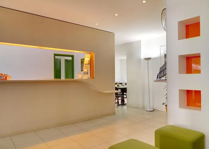 Hotel Kyriad 10 - Canal Saint Martin - Republique Paříž