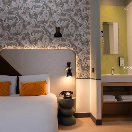 Hotel Kyriad 10 - Canal Saint Martin - République