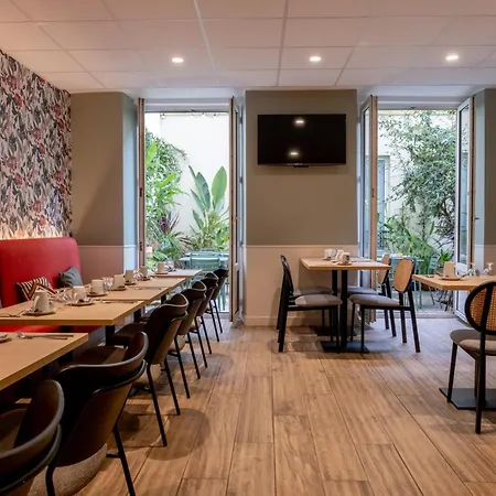 Hotel Kyriad 10 - Canal Saint Martin - République París